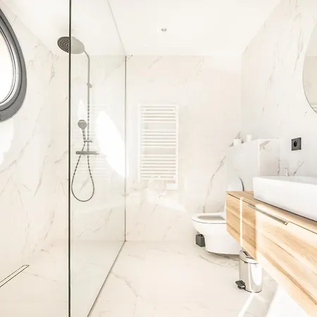 De Prestige Avec Piscine Et Vue 10 Personnes Villa Grimaud