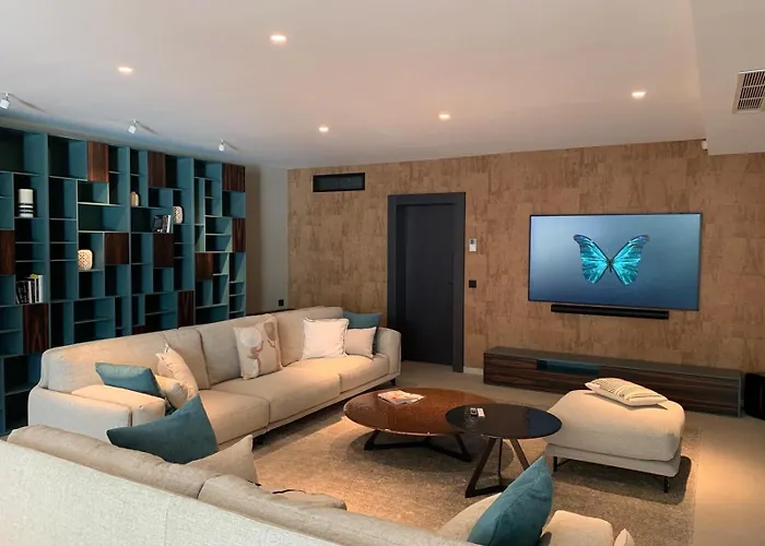 Luxueuse 